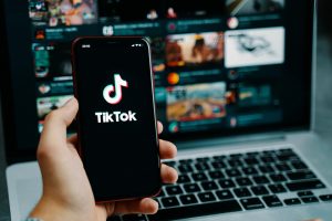 Viralizar no tiktok: o guia completo para criadores de conteúdo